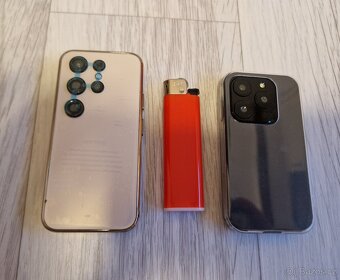 Mini mobilní telefony