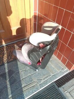 Daruji autosedačku.