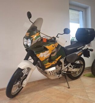 Honda Africa Twin RD07 XRV750, 35kw