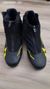 Běžkařské boty Fischer vel.46 1 700 Kč