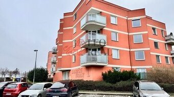 Pronájem prostorného bytu 1+kk na ulici Sadová v Uherském Hr