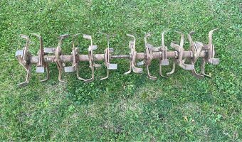 Vari tera AKY 358 - 12 nožů - ZASLÁNÍ ZDARMA