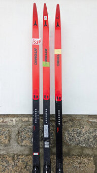 Závodní běžky Atomic Redster C9 Carbon 207 cm