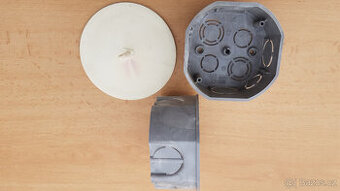 KO 97 elektro krabice odbočná velká s víčkem - 50 kusu