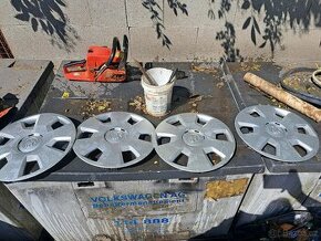 Poklice r15 original skoda sidus