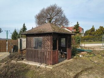 Zahradní altán s grilem