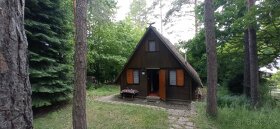 Chata u Dalešické přehrady