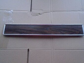 Fiat 128 A  Zastava 1100 Lišta Palubovky