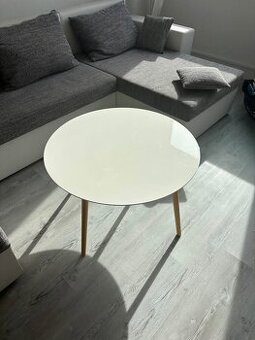 Konferenční stolek