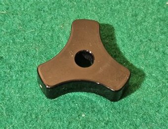 TESLA/Supraphon Středový SP adaptér