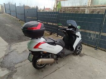 Peugeot metropolis 400i