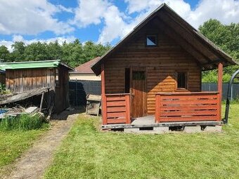 ZAHRADA RADVANICE Nabízím k prodeji útulnou chatu v klidné z