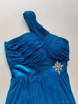 Prodám dámské společenské, plesové šaty - velikost M