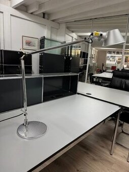 Artemide Tolomeo Silver - stolní lampa