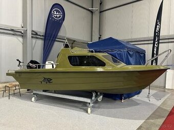 India 450 + Mercury F 10 EFI EL