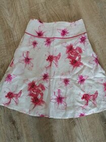Bilo růžová sukně