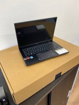 Notebook ASUS Zenbook 14 - OLED/AMD R7/16GB/1TB/WIN 11