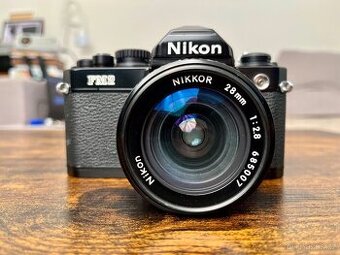 Nikon FM2n, Nikon Ai-S Nikkor 28mm f/2.8