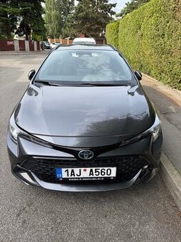 Toyota Corolla 2023 km- 20,000