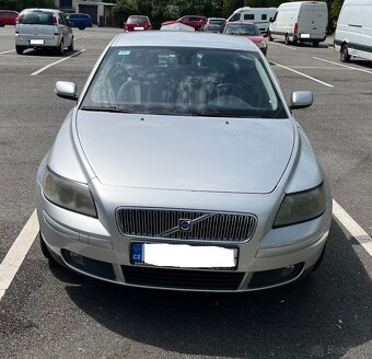 VOLVO V50 2.0D