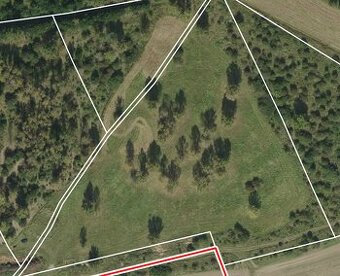 Rozlehlý ucelený pozemek, u vody, přes 1, 8 ha - 1