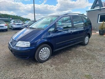 Volkswagen Sharan, 1.9 TDI, 7 míst, tažné