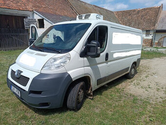 Peugeot Boxer 2,2 HDi, chladirenká vestavba