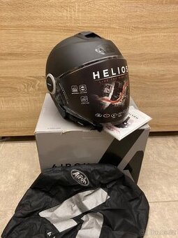 Otevřená helma na motorku AIROH Helios, vel. S