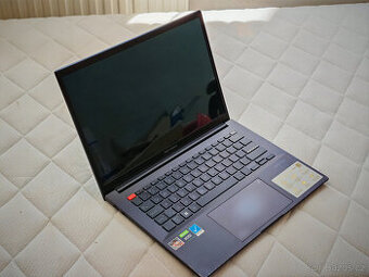 ASUS Vivobook 14" OLED AMD R7 5800H 16GB RAM RTX3050