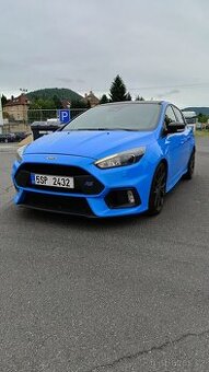 Ford Focus RS Blue & Black – 350 koní, AWD