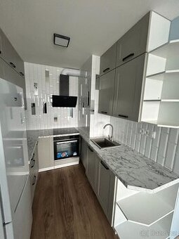 Pronájem bytu 2+kk 45 m² Vysočanská 546/85, Praha 9- Prosek
