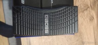 Boss GT-1 Gitarový multiefekt