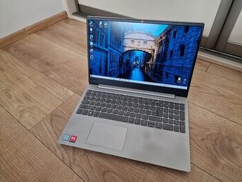 Lenovo IdeaPad 330s-15IKB - i5, IPS, Radeon RX 540