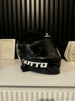 Prodám helmu na motorku/skůtr