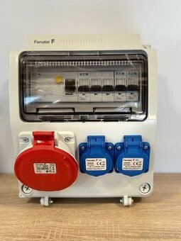 Zásuvková skříň FAMATEL 1x400V 32A 5P 2x230V EATON