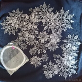 Prodám plastové vánoční vločky