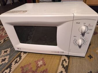 Mikrovlnná trouba LG