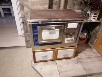 Prodám kachlová kamna