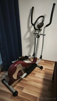 Eliptický trenažér