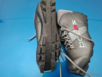 Boty na bežky SNS 37