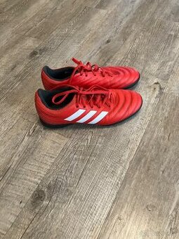 Turfy Adidas 38 +2/3