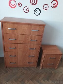 Komoda a noční stolek