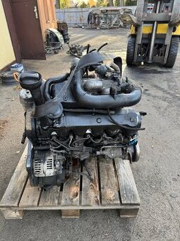 Motor 2,5 TDI 65 kw VW T4 AJT