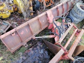 Sněhová radlice, 2x hydraulická pístnice na otoč, kopírování