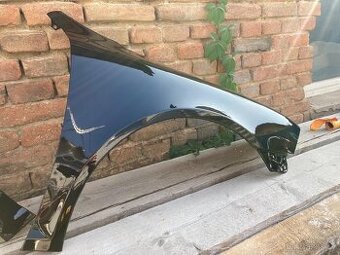 levy pravy blatnik Skoda Octavia 2, II, barva cerna 9910