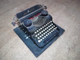 Diplomat psací stroj 1942