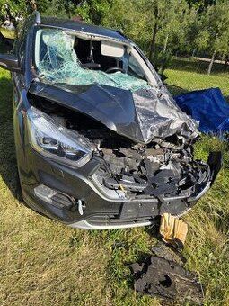 Ford kuga mk2 2,0tdci 4x4 automat 2019rok