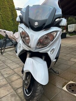 Suzuki Burgman AN650