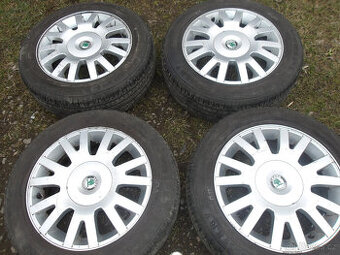 4x orig. alu škoda (5x112) letní pneu 205/55 r16