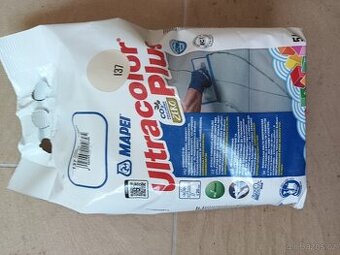 Mapei spárovací hmota 137